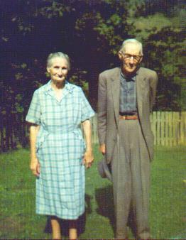 G-Grandma Fannie and her 2nd husband Jake Helvey